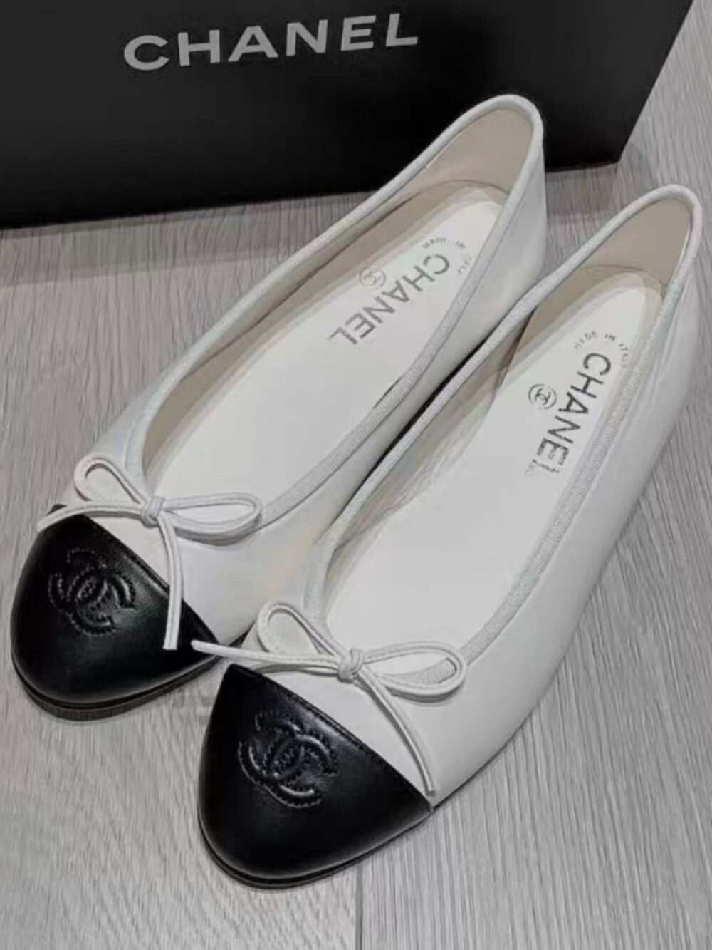 CHANEL Black & White Two Tone Leather Ballet Flats